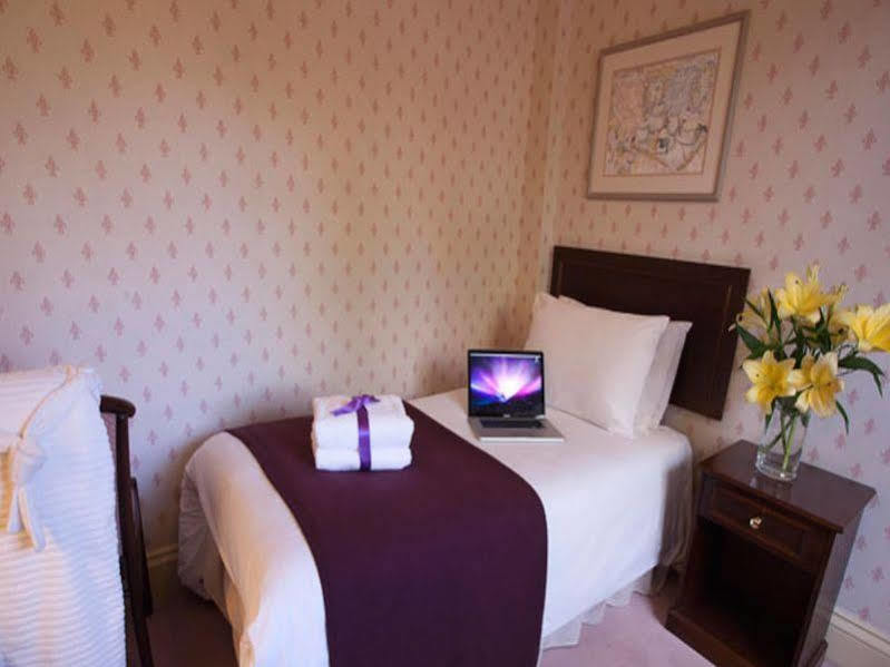 The Jacobean Hotel โคเวนทรี ภายนอก รูปภาพ